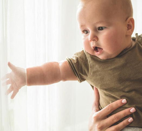 L'hydratation, un geste indispensable pour une peau douce et confortable - Mustela Canada - 1