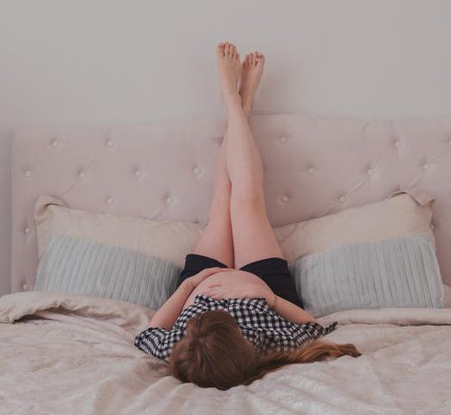 Les exercices pour rendre vos jambes plus légères - Mustela Canada - 1