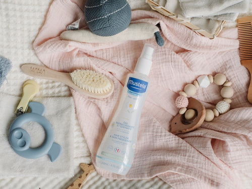 Eau rafraichissante et coiffante bébé à l'eau de camomille bio mustela - Mustela Canada - 3