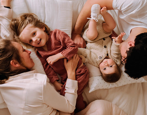 gamme-certifiee-bio-famille-bebe-enfant-mustela - Mustela Canada - 1