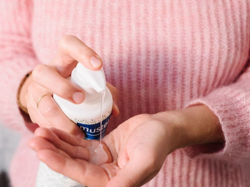 Gel lavant doux bébé enfants Mustela soins douche bain à l'avocat BIO - Mustela Canada - 5