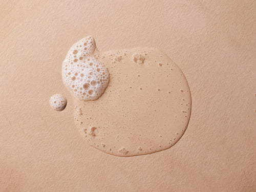 texture shampoing doux bébé slider - Mustela Canada - 4